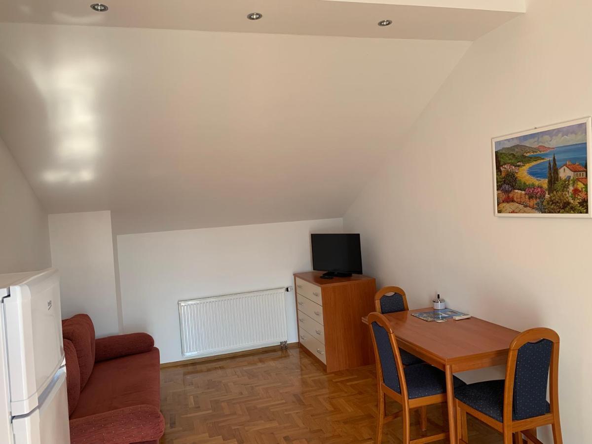 Apartments Dumancic Biograd Na Moru Eksteriør bilde